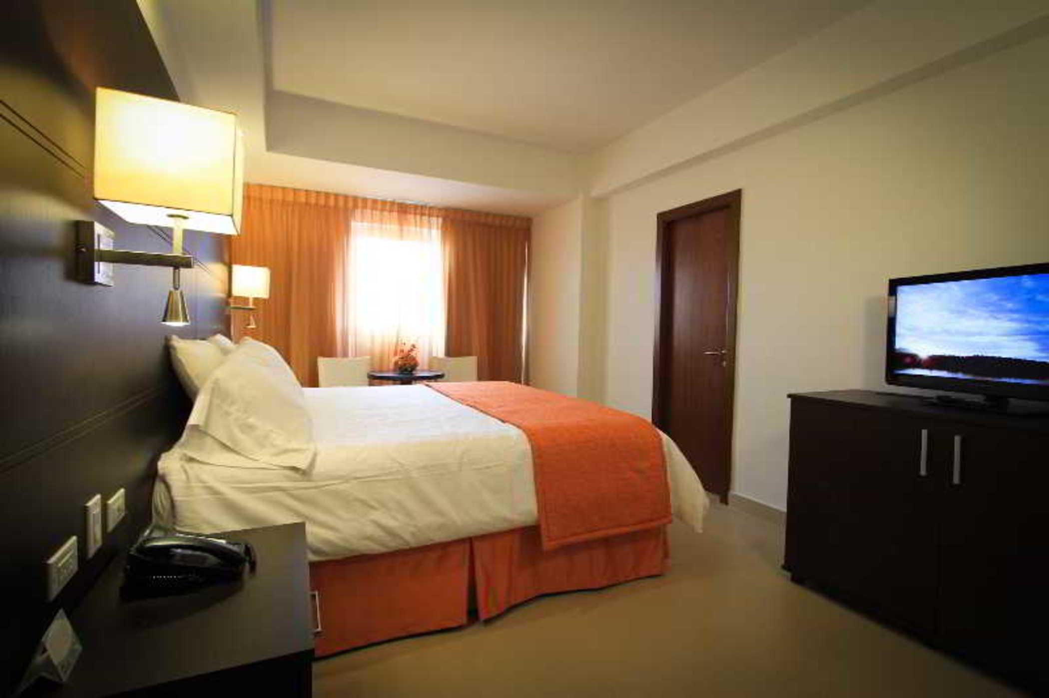 Hotel Faranda Express Soloy And Casino, A Member Of Radisson Individuals Панама Сити Екстериор снимка