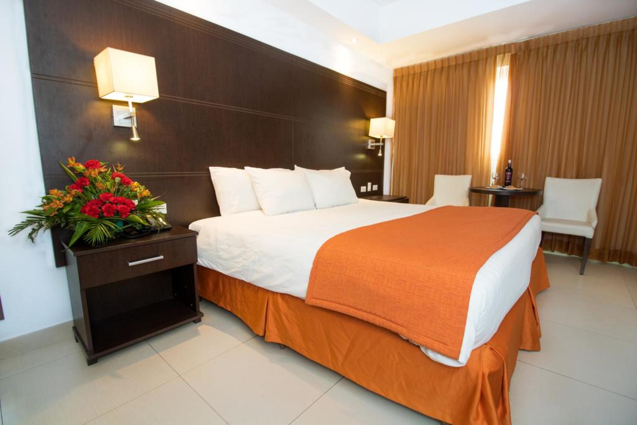 Hotel Faranda Express Soloy And Casino, A Member Of Radisson Individuals Панама Сити Екстериор снимка