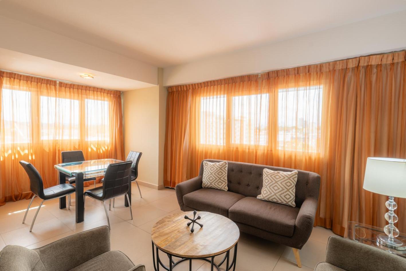 Hotel Faranda Express Soloy And Casino, A Member Of Radisson Individuals Панама Сити Екстериор снимка