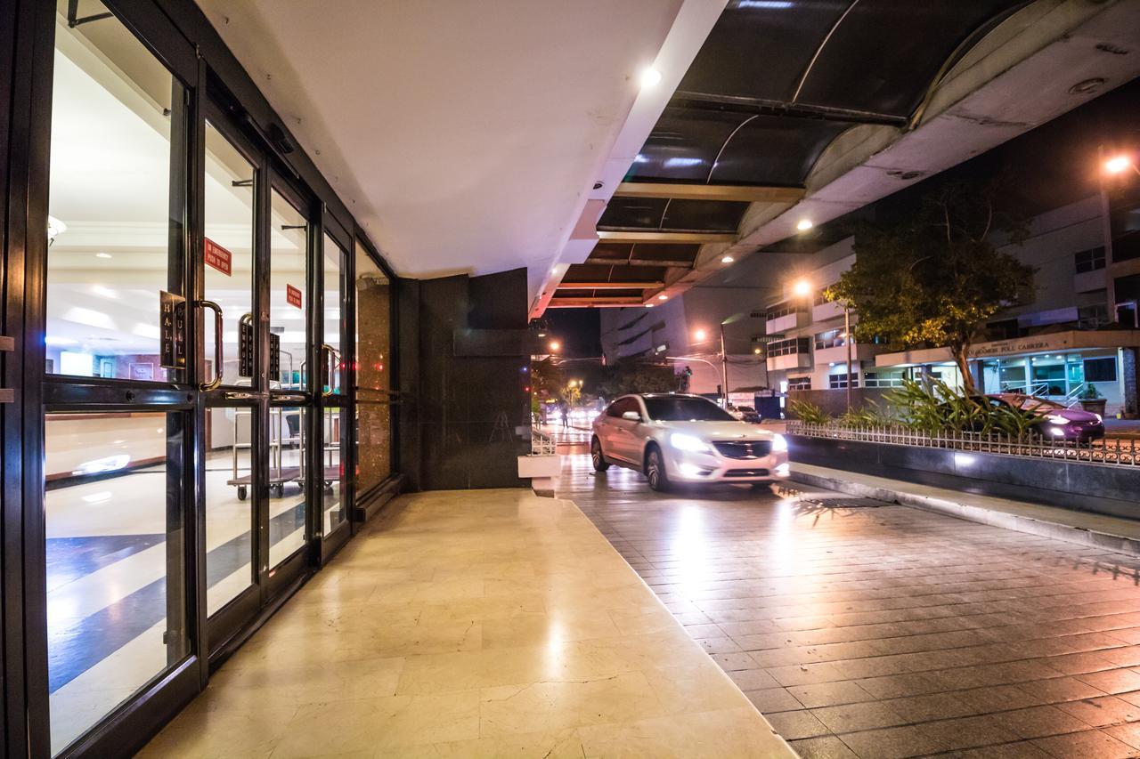 Hotel Faranda Express Soloy And Casino, A Member Of Radisson Individuals Панама Сити Екстериор снимка